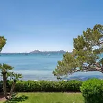 Apartment Isabela 3 *